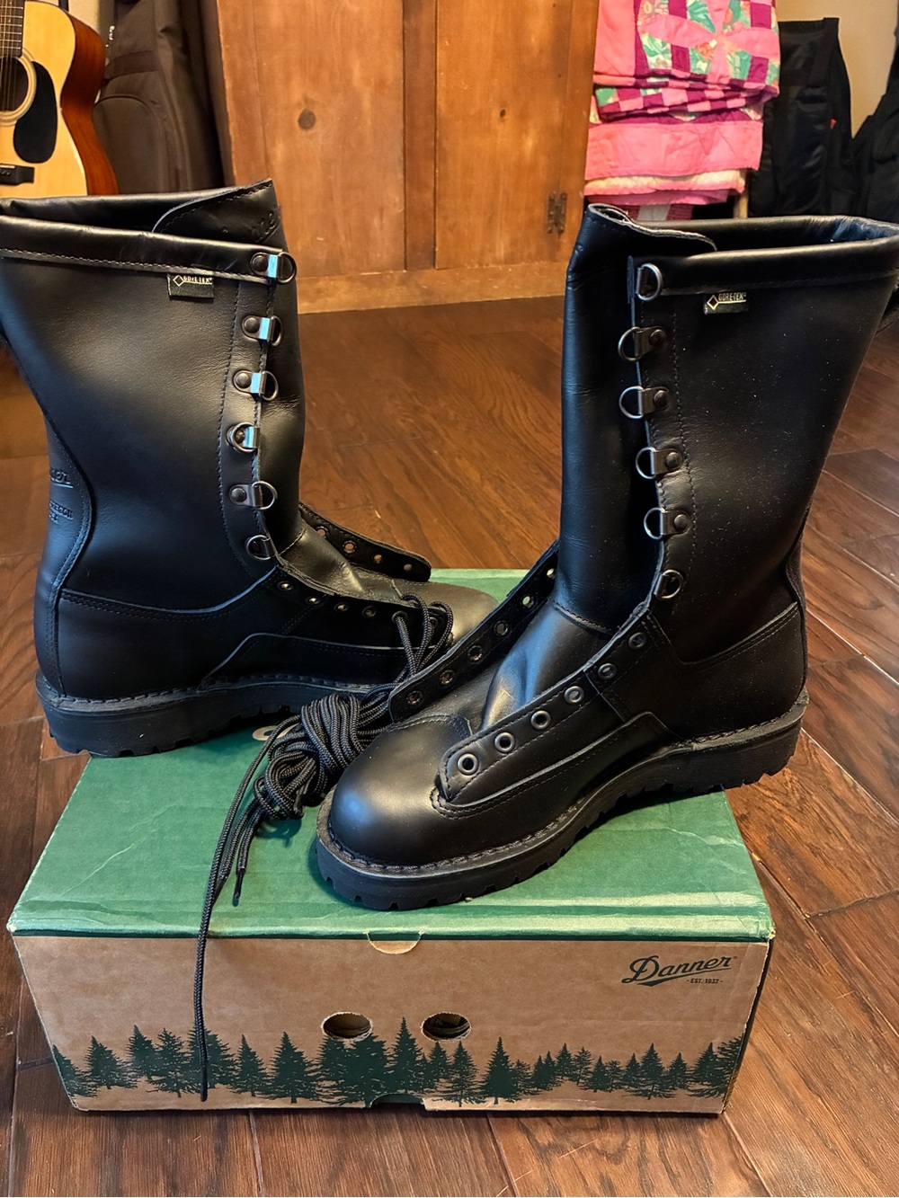 NIB Danner Fort Lewis 10” Gore-Tex Combat Boots Women 8.5 Black